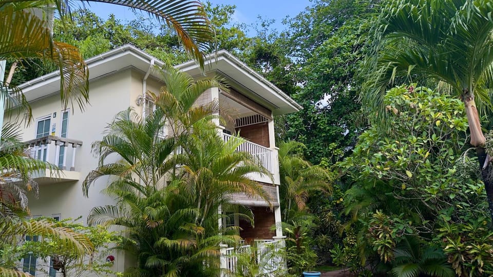 Bord Mer Villa Bed and Breakfast in Africa