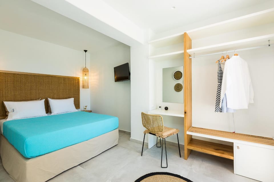 Naiades Apartment- Minthi/ 1 bedroom, beachfront Apartment in Plakias