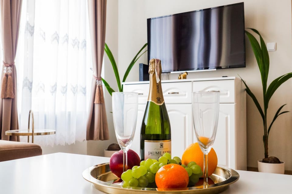 El Dorado Apartment z Jacuzzi Apartment in Wroclaw