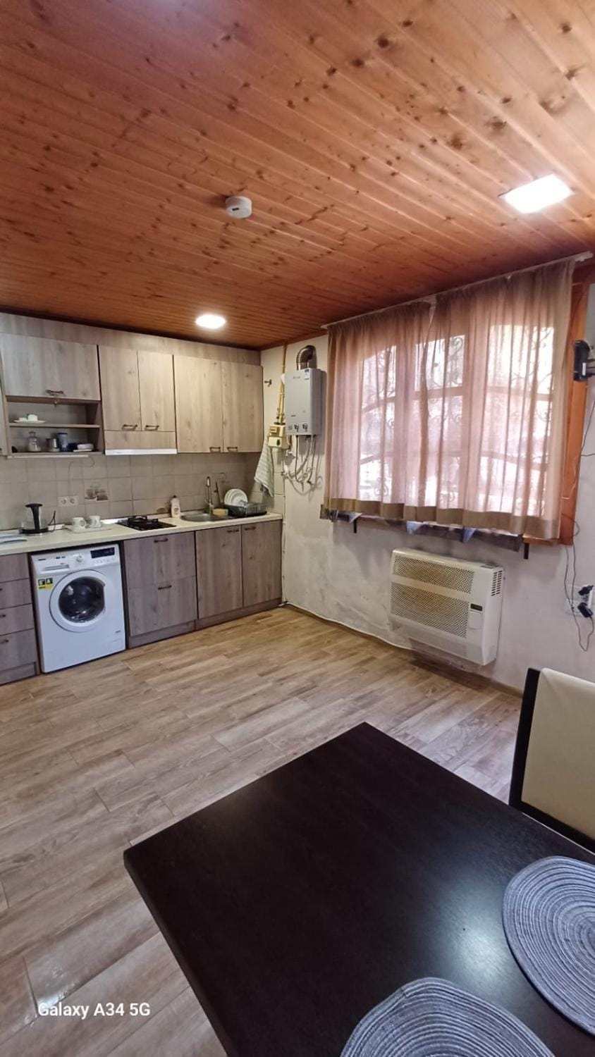 v. dolidze 45 Apartment in Tbilisi, Georgia