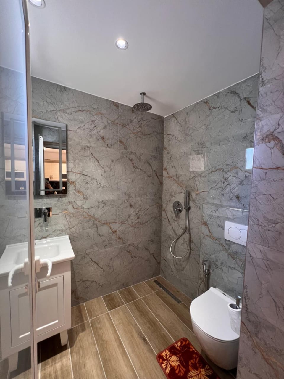 Shower, Toilet, Bathroom