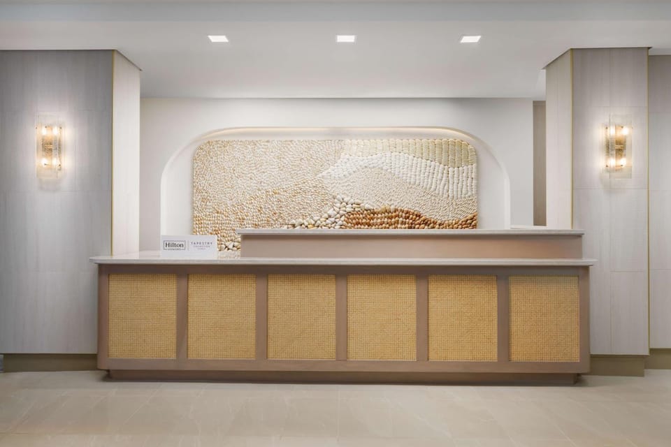 Lobby or reception, Lobby or reception