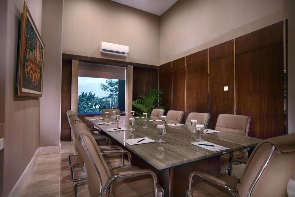 Meeting/conference room