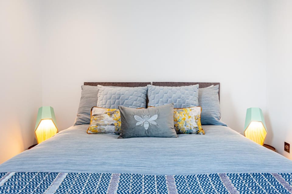 Bed, Decorative detail, Bedroom