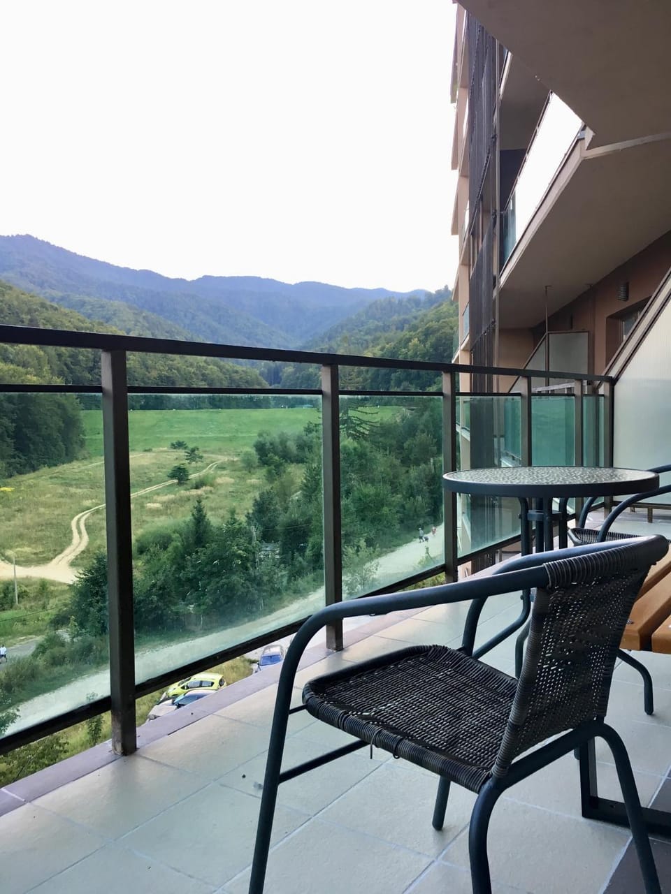 Balcony/Terrace, Mountain view