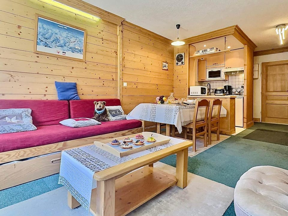 Tignes Val Claret: Confort 2 Pièces, Balcon, 6 Pers - FR-1-411-405 Apartment in Tignes