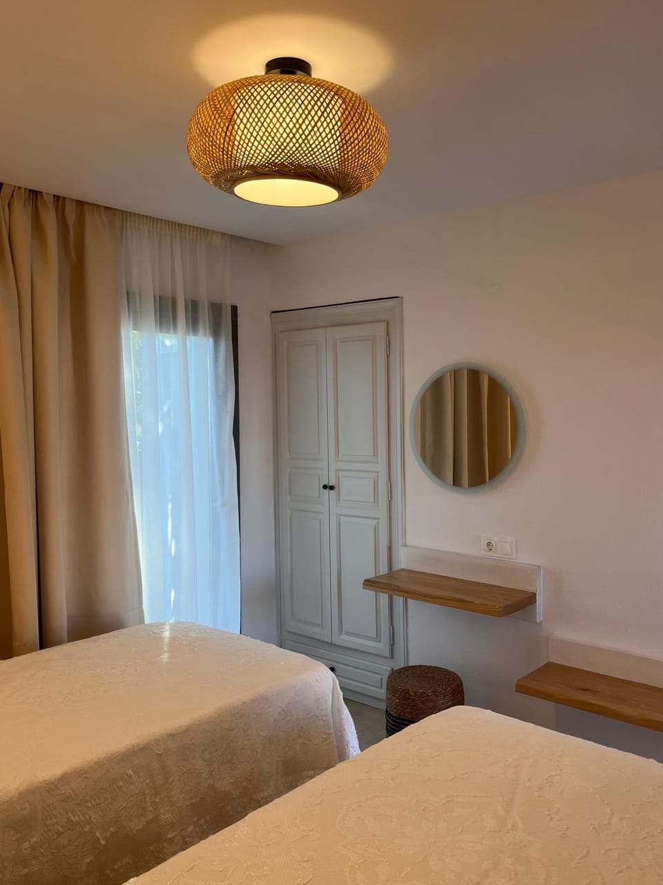 Fotinos House Skiathos Bed and Breakfast in Skiathos