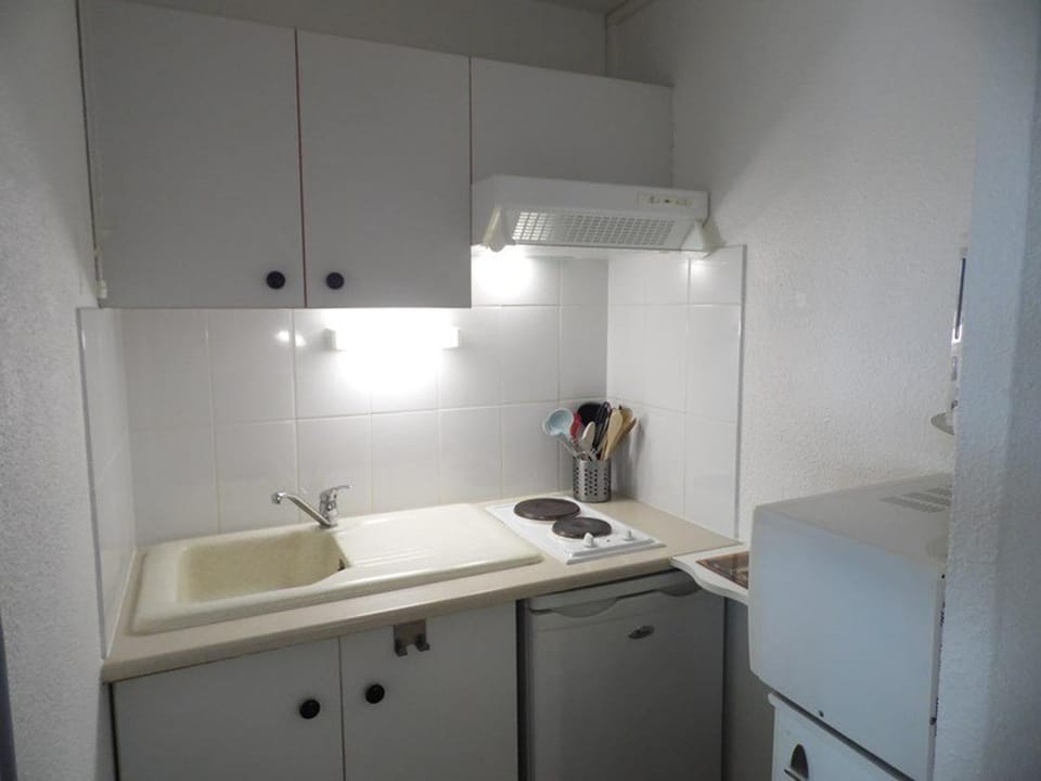 Appartement cosy à 200m de la plage avec parking privé et loggia, animaux admis - FR-1-326-668 Apartment in Marseillan