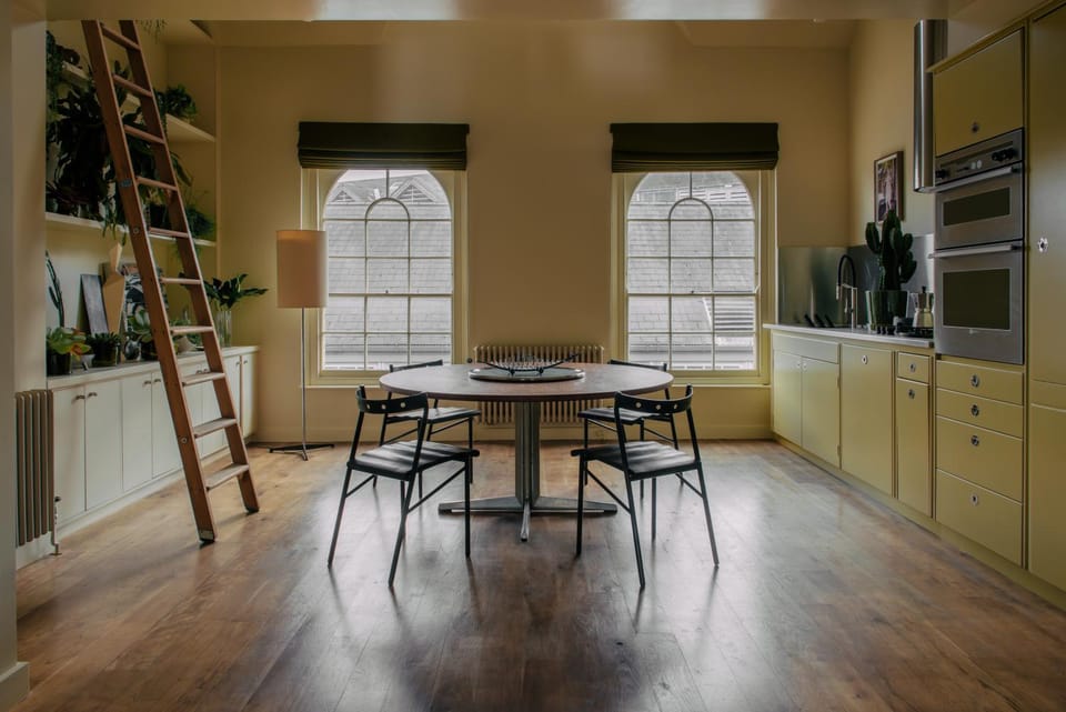 Stylish 1 bedroom in Covent Garden with terrace Apartment in City of Westminster