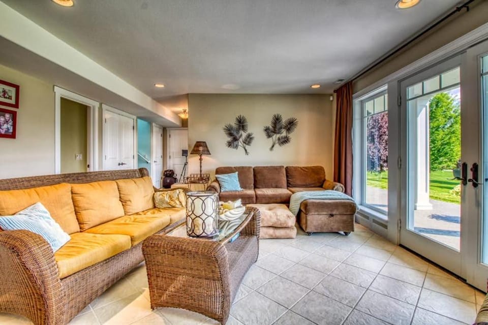 Aloha At Lake Chelan House in Manson
