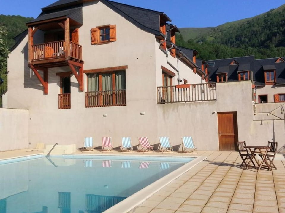 Appartement 2 Pièces avec Balcons - 6 Personnes - FR-1-504-178 Apartment in Saint-Lary-Soulan