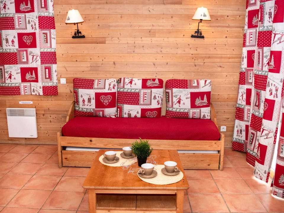 Studio 4 personnes avec balcon et parking à Pra Loup 1500 Apartment in Uvernet-Fours
