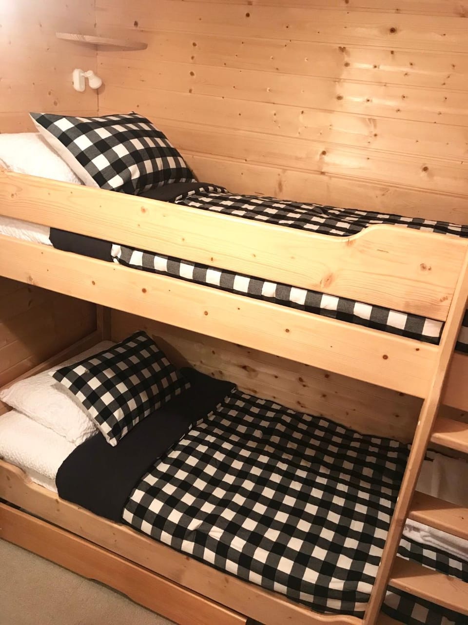 Decorative detail, bunk bed