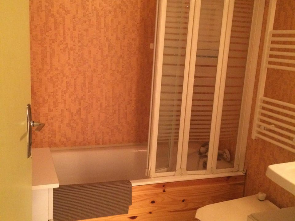 Appartement rénové 2 pièces au pied des pistes à Villard-de-Lans - FR-1-515-1 Apartment in Provence-Alpes-Côte d'Azur