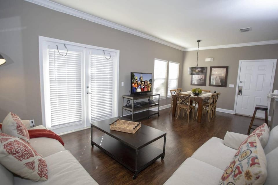 2956 Lucaya Village - Gorgeous Four Bed Condo Close to Disney Area House in Osceola County