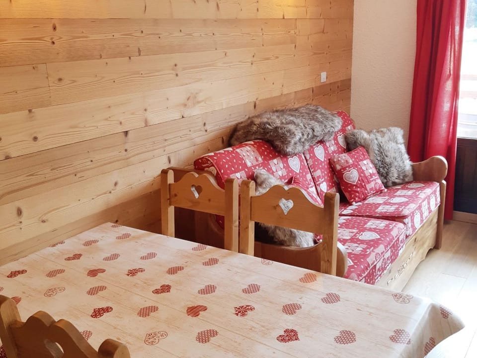 Studio 4 pers, balcon sud, Les Deux Alpes - FR-1-516-12 Apartment in Les Deux Alpes