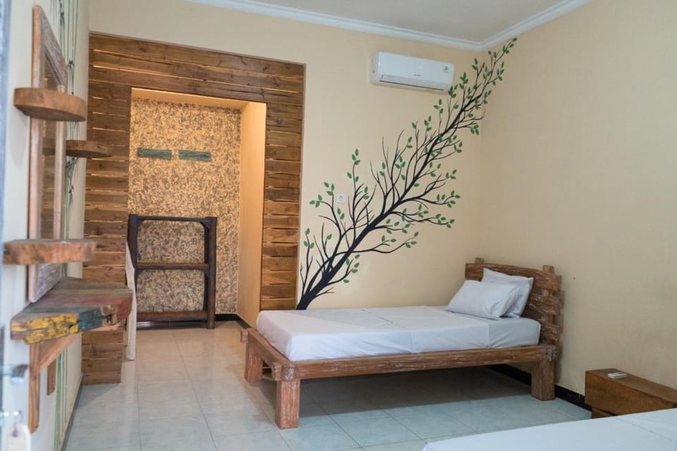 Bed, Photo of the whole room