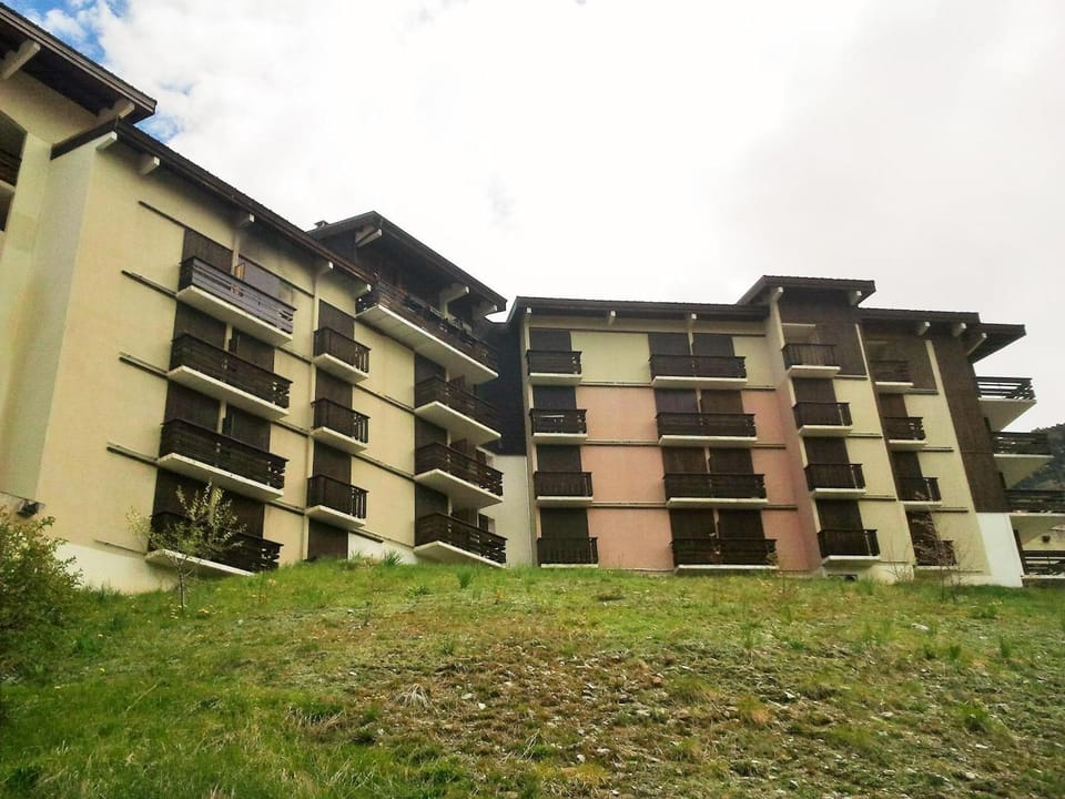Studio rénové aux Deux Alpes, animaux acceptés - FR-1-516-132 Apartment in Les Deux Alpes