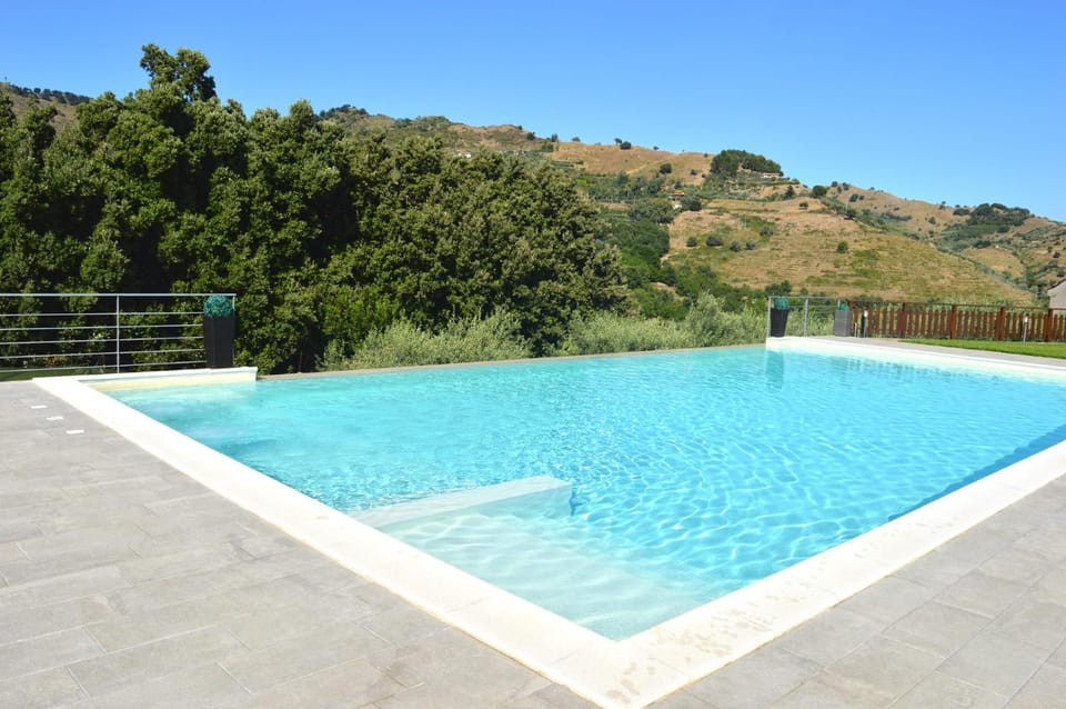 Balcony/Terrace, Swimming pool