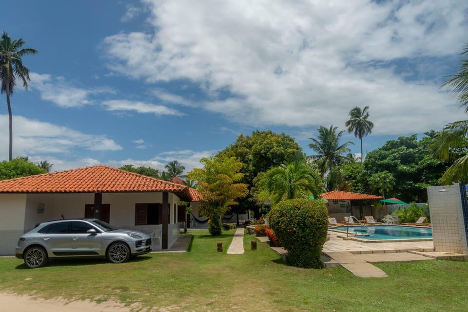 Natural landscape, Garden, Swimming pool, Parking, sunbed