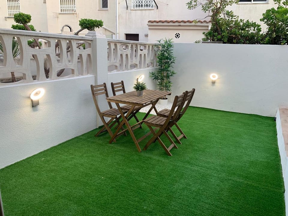 Patio, Garden, Garden view