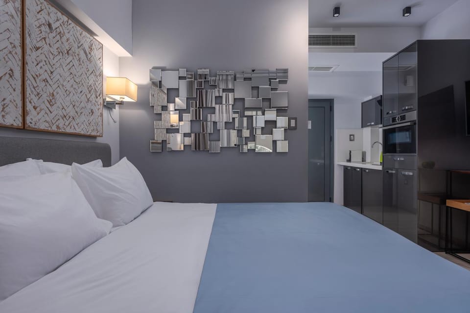 Square Elegant Suites Apartment in Thessaloniki