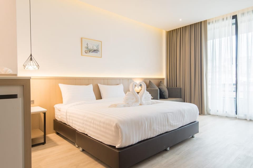 Bed, Photo of the whole room