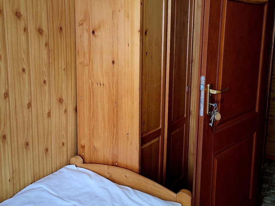 Domek w Górach Hostel in Lesser Poland Voivodeship