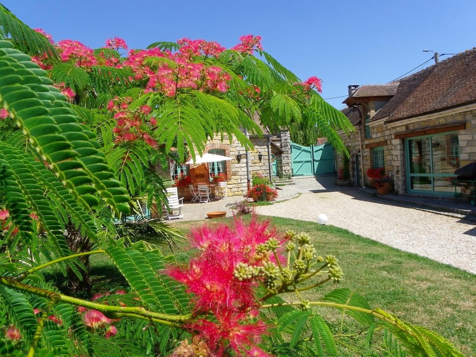 Au 13 Bed and Breakfast in Île-de-France