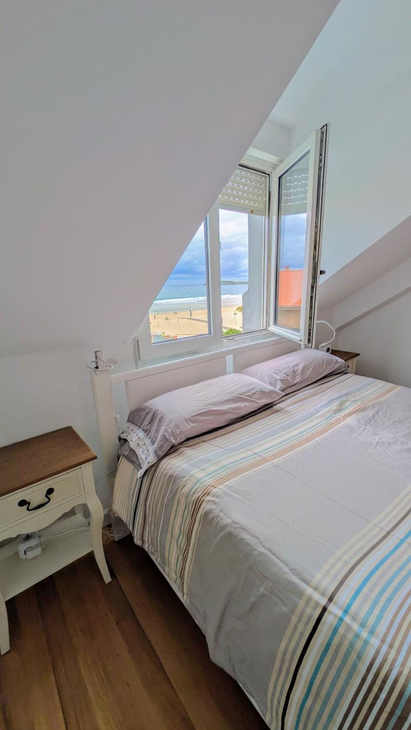Somo Playa Vistas Apartment in Cantabria