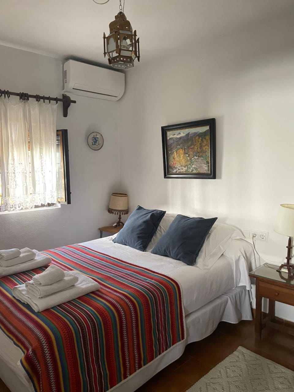 Bed, Photo of the whole room, Bedroom, towels, air conditioner