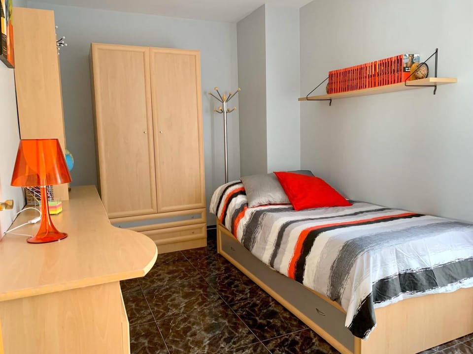 Apartamento diáfano y luminoso en Onil Apartment in Alacantí
