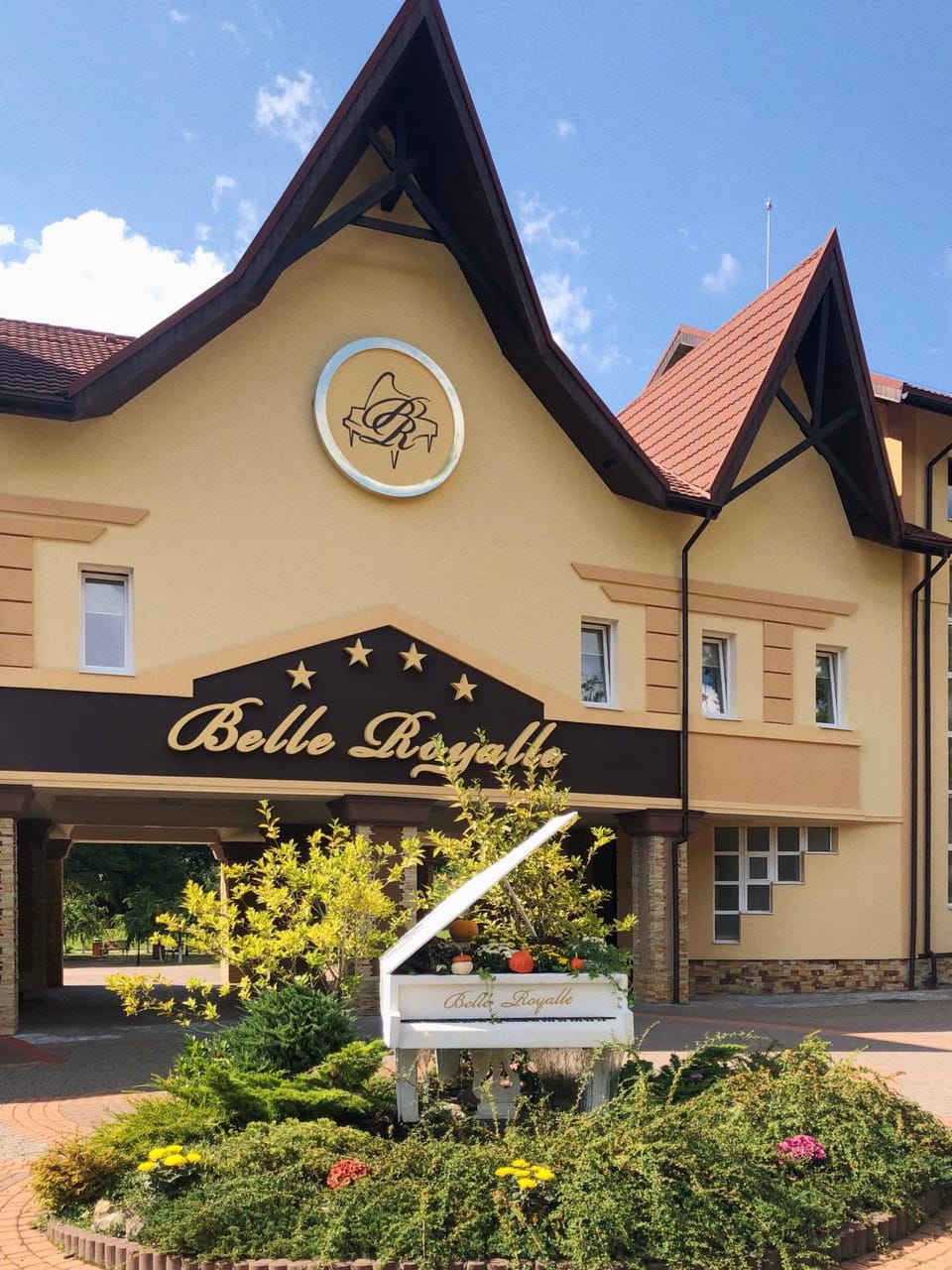 Property building, Property logo or sign