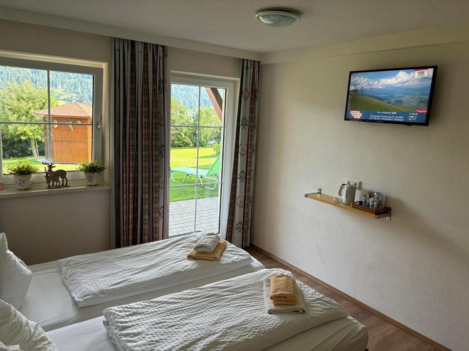 TV and multimedia, Bedroom