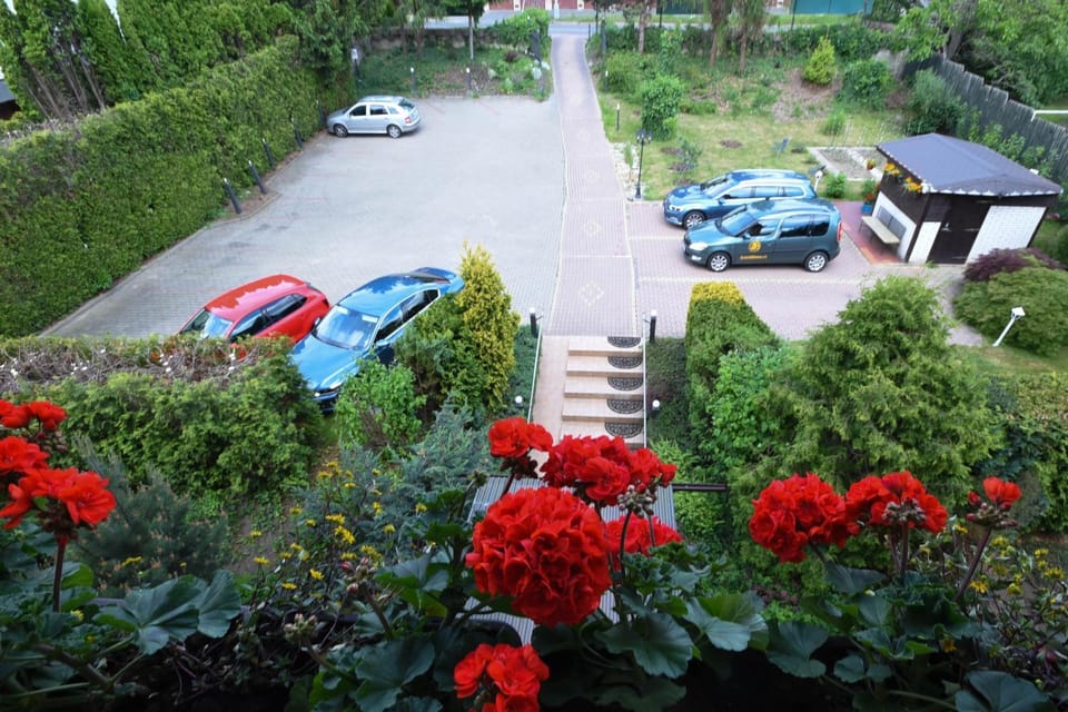 Property building, View (from property/room), Garden view