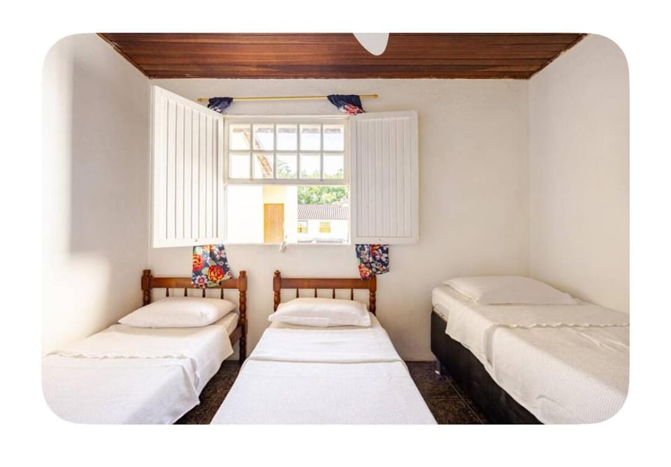 Casa Bromélia, a 15 minutos a pé do centro histórico! House in Paraty