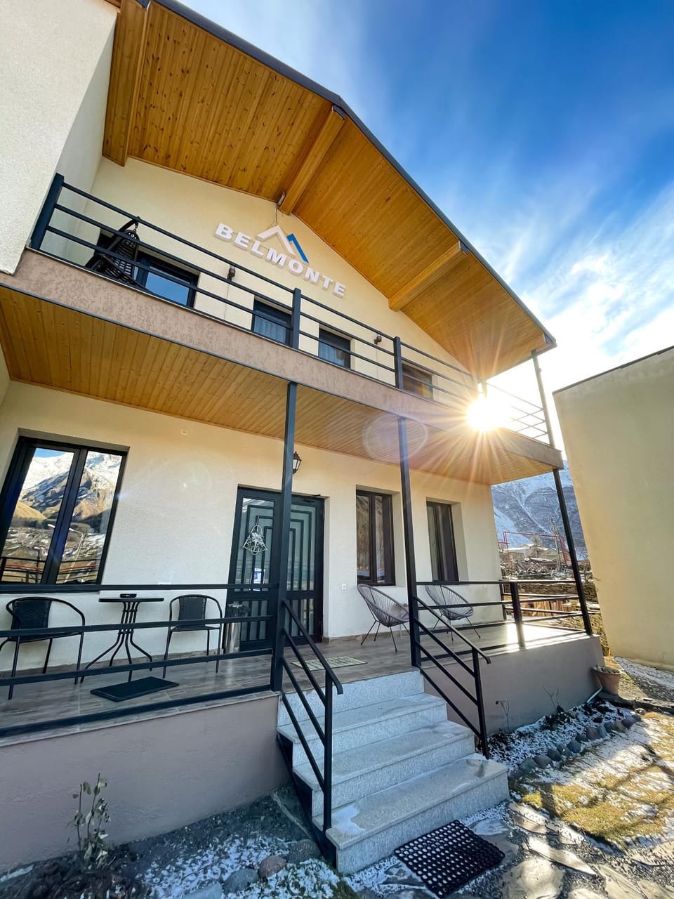 Property building, Facade/entrance