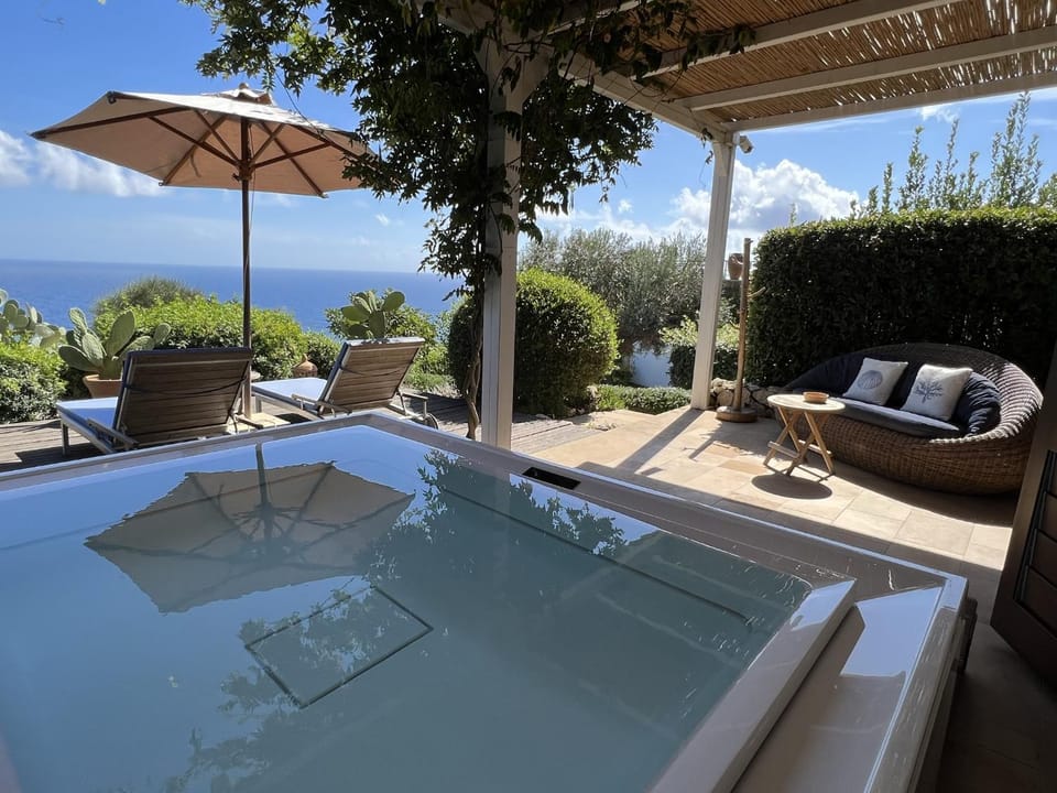 Hot Tub, Balcony/Terrace