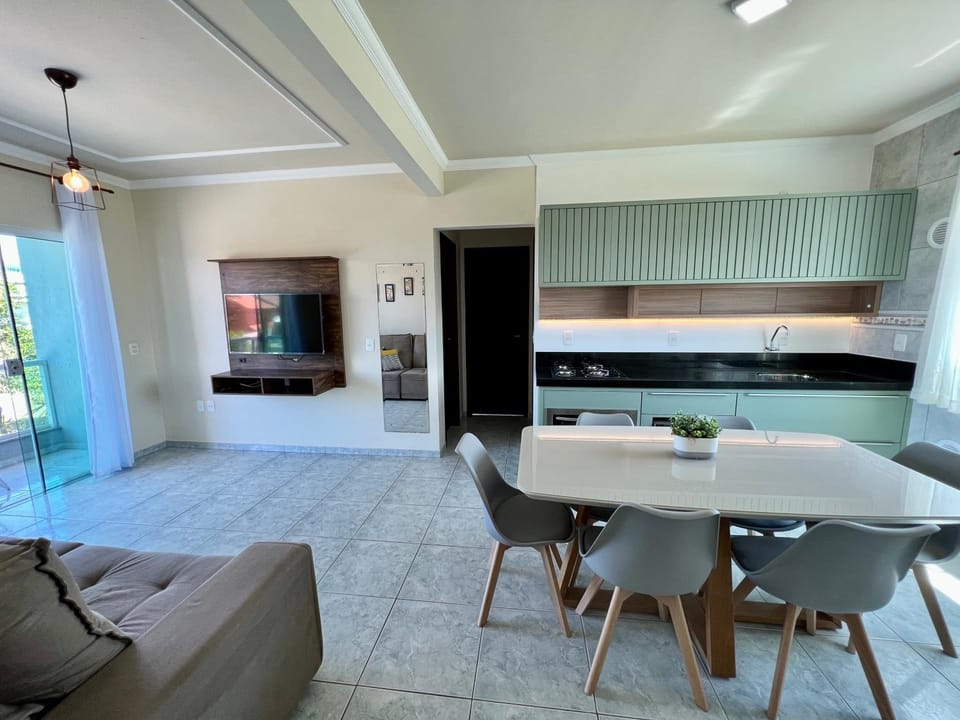Explore Mariscal a 150 M da Praia - V1 Apartment in Bombinhas