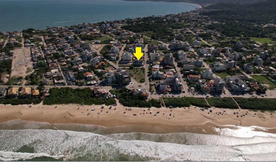 Estúdio a 150 metros da Praia de Mariscal - V05 Apartment in Bombinhas