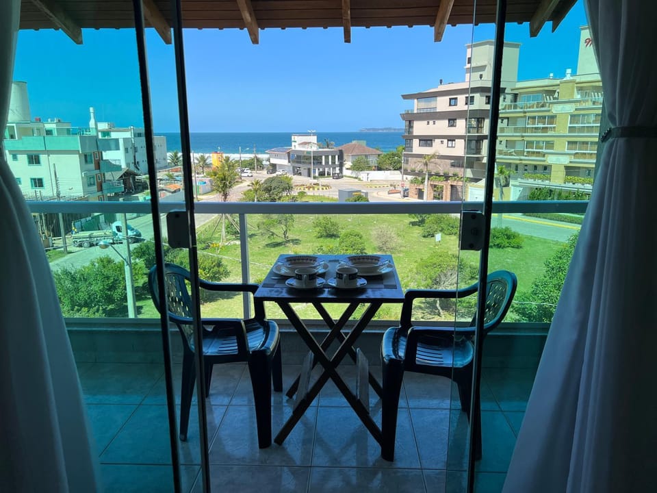Estúdio Com Vista Para o Mar de Mariscal - V07 Apartment in Bombinhas
