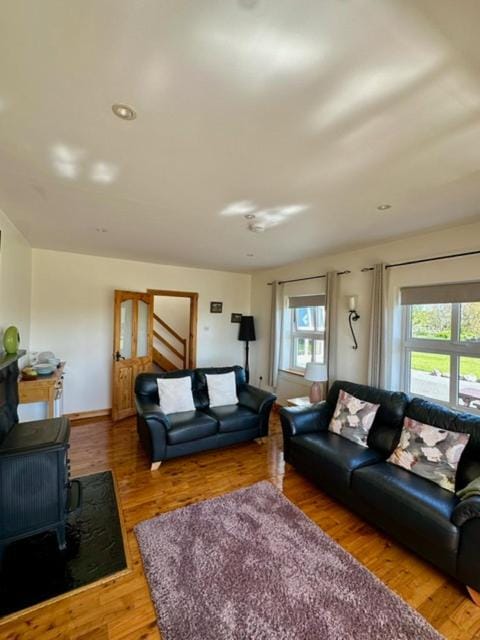 Nellie Dee's - Room Only Bed and Breakfast in Doolin