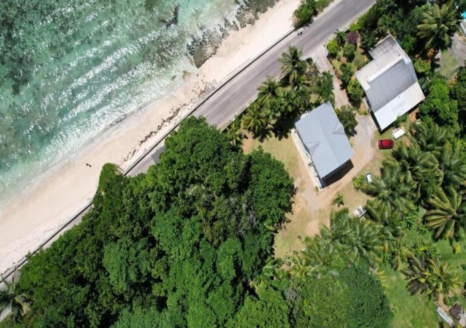 Neighbourhood, Natural landscape, Bird's eye view, Beach, Sea view, Street view