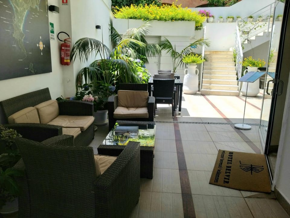 Patio, Lobby or reception