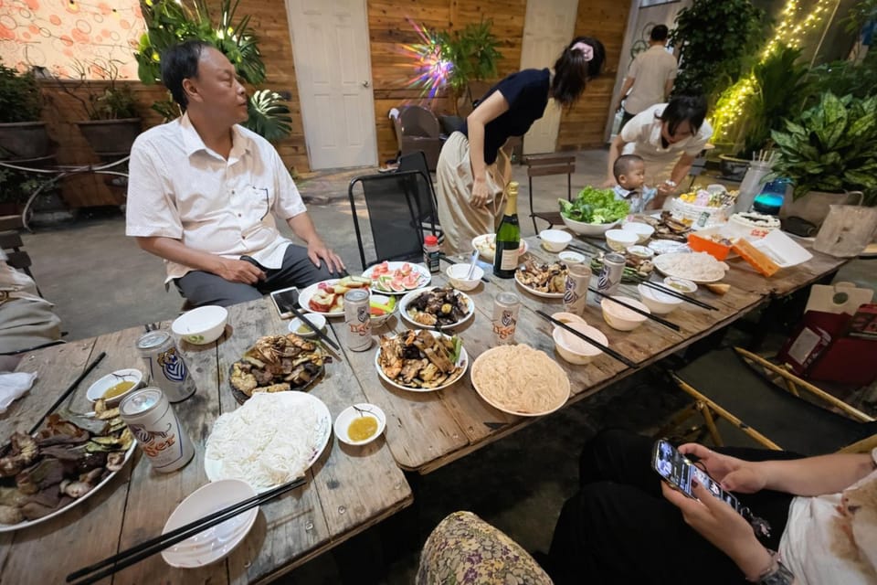 Restaurant/places to eat, Food and drinks