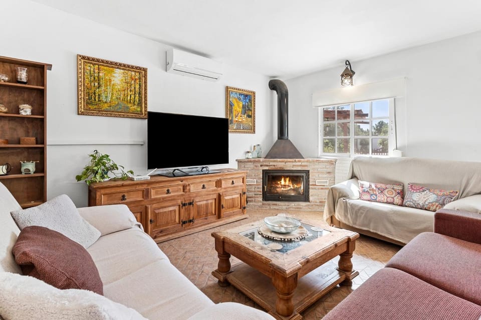 Villa Los Arcos Malaga Villa in Valle del Guadalhorce