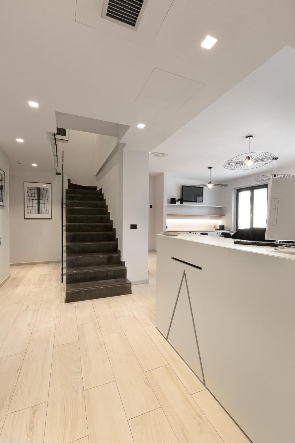 Communal lounge/ TV room, Lobby or reception, Communal kitchen, Area and facilities