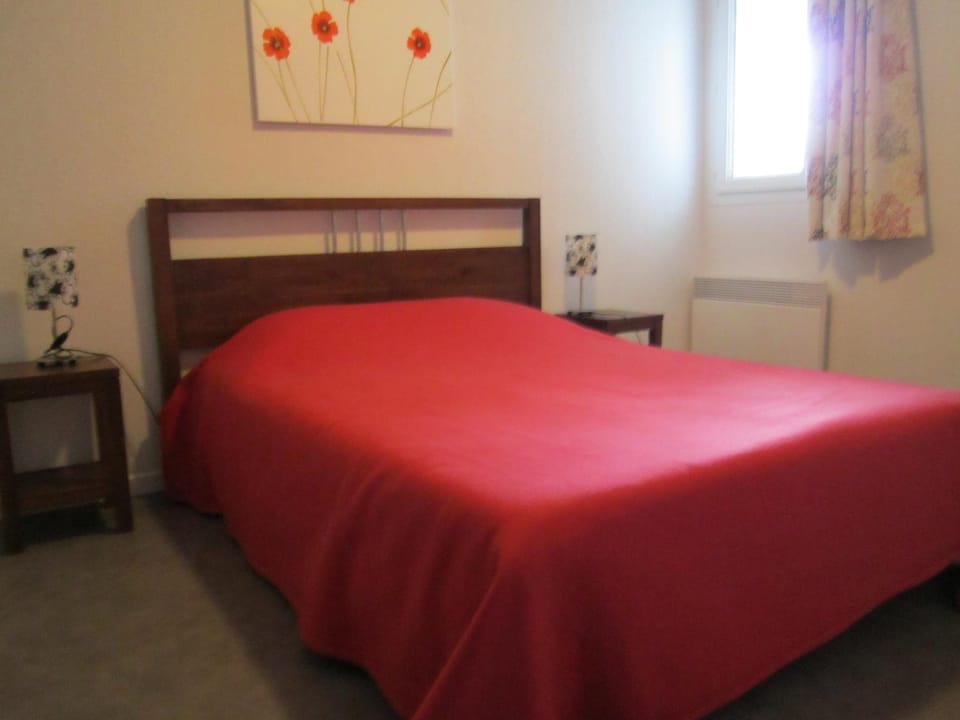 206 aix les bains Apartment in Tresserve