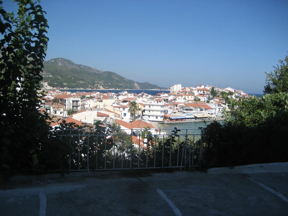 Day, Balcony/Terrace, City view