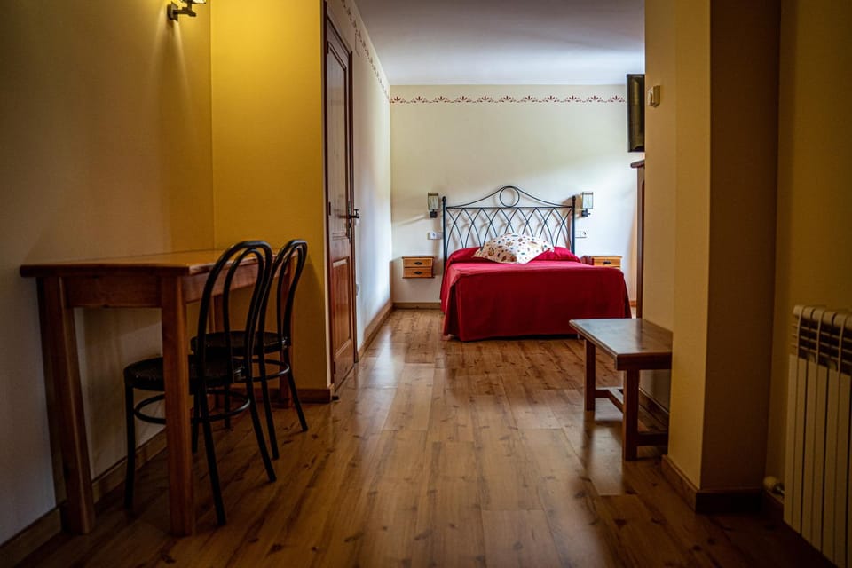 Hostal Cal Franciscó Hotel in Berguedà